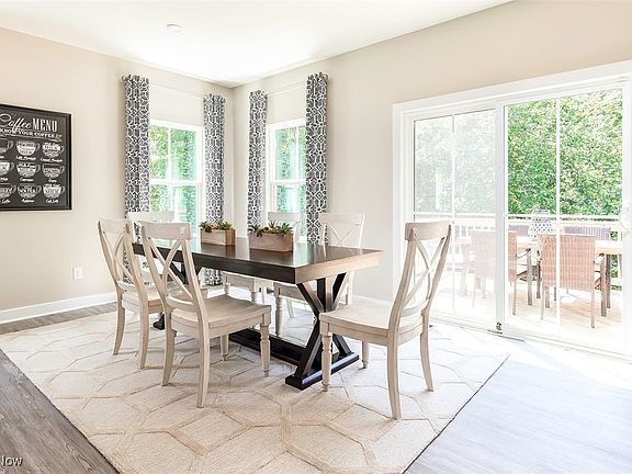 5th image of 6030 Woodland Bend Dr
