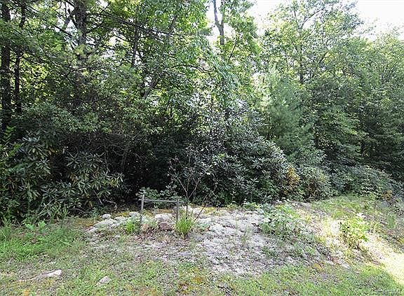 2nd image of Linville Ave #67