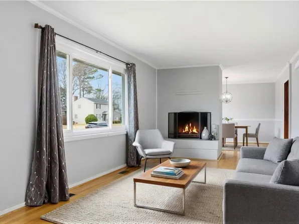 609 Birch Dr, Newport News, VA 23601