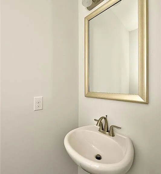 293 McCrady Dr — Photo 12