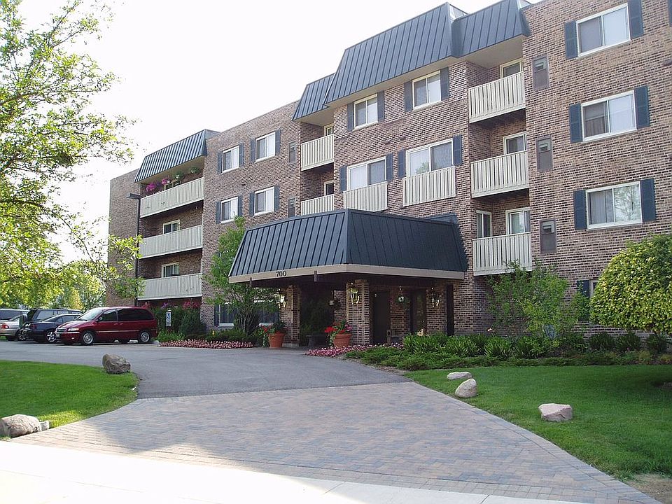1st image of 700 Perrie Dr APT 409