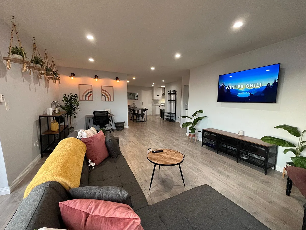 Photo 2 of 36 - 8001 Redlands St #307 - Playa Del Rey, CA Building Photo - 8001 Redlands St #307