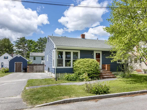 16 Cloudman Court, Westbrook, ME 04092