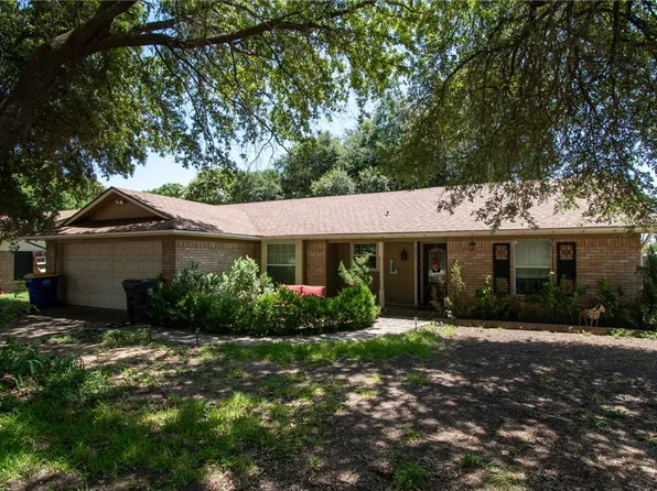 231 Thompson Cir, Lorena, TX 76655