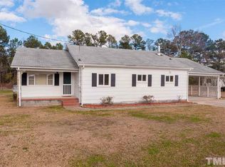 910 Baptist Chapel Rd, Autryville, NC 28318