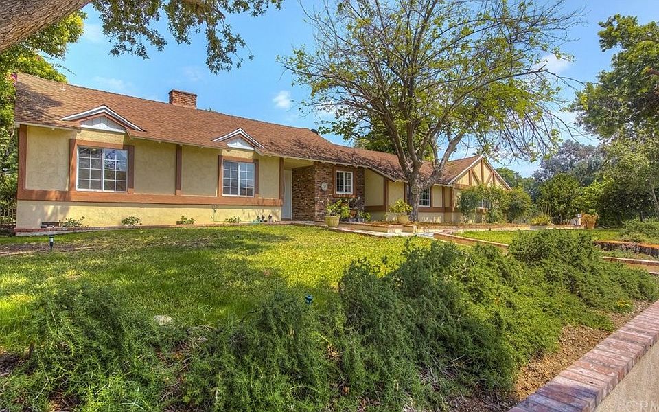 1st image of 1118 Maertin Ln