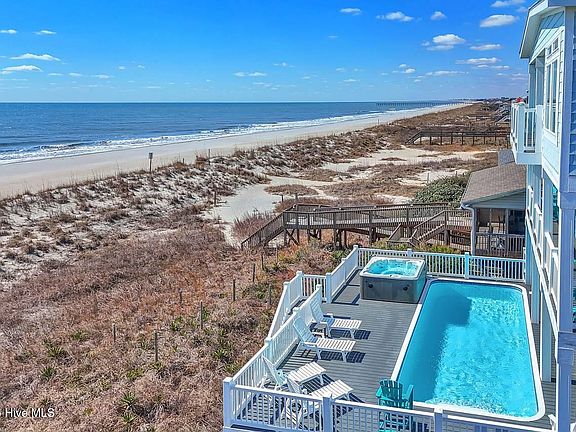 5th image of 2605 E Beach Drive