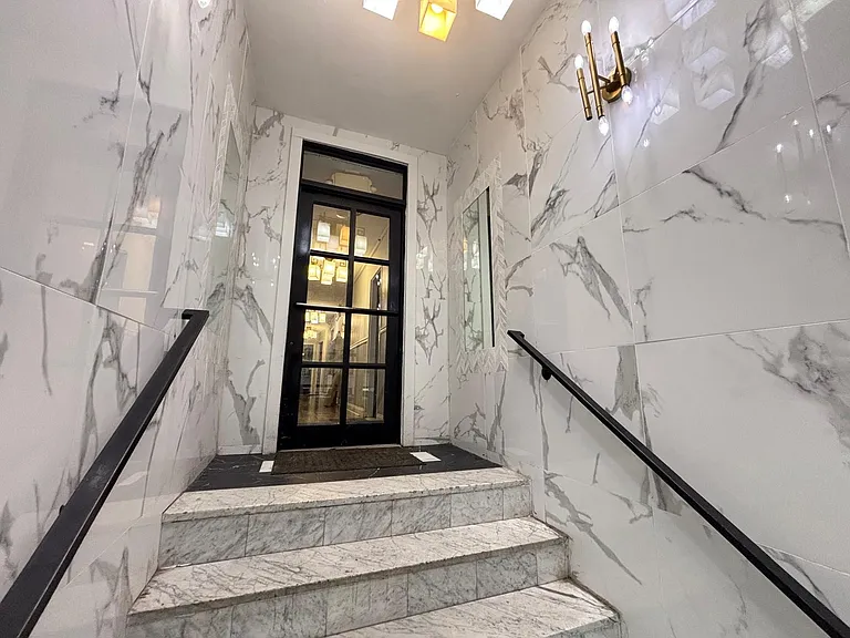 5304 Palisade Ave #100 — Photo 6