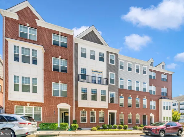 7920 Potter Pl #920-B, Elkridge, MD 21075