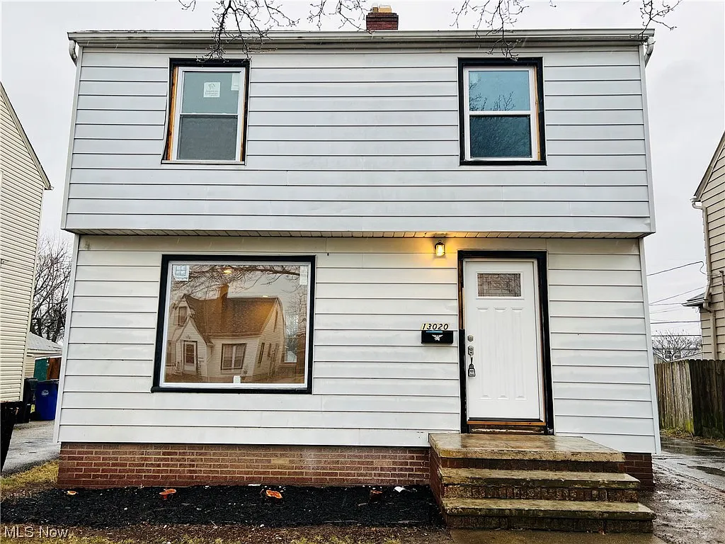 13020 Tyler Ave photo 1