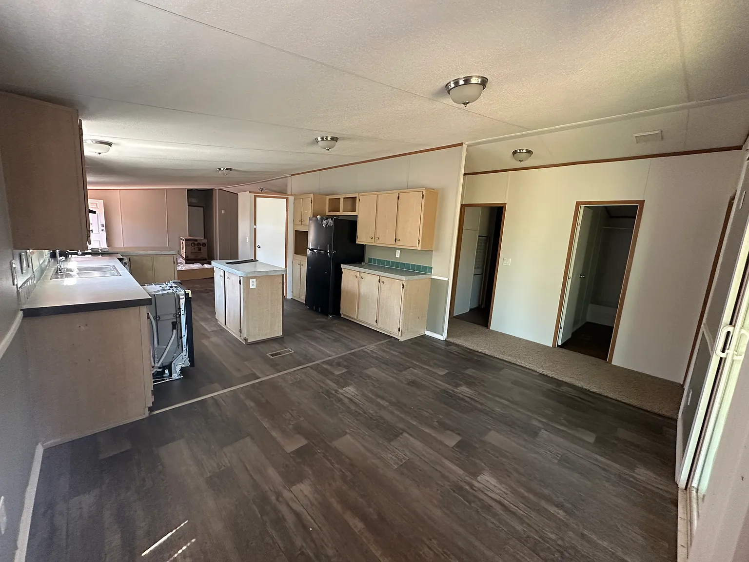 3 bed, $1,800 — Photo 3