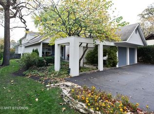 893 Willow Rd, Winnetka, IL 60093