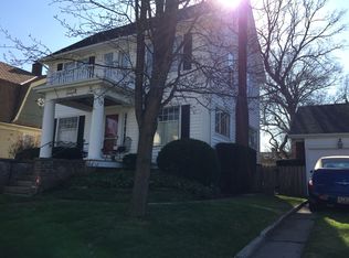 1196 Marlowe Ave, Lakewood, OH