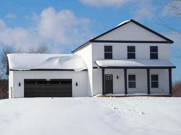 4763 Cloverville Rd, Fruitport, MI 49415