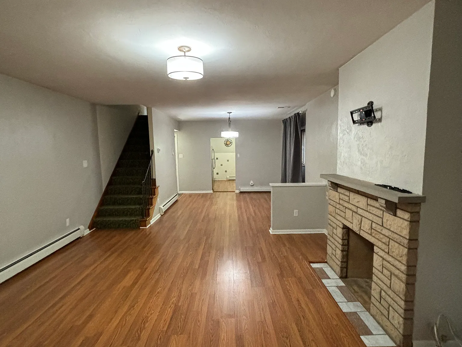 166 Southern Ave — Photo 3