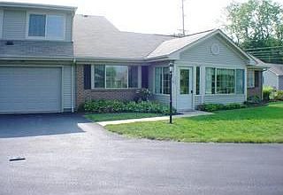 2nd image of 730 Kensington Dr