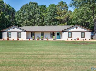 2102 Burningtree Dr SE, Decatur, AL 35603