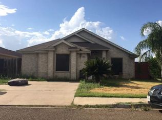816 Prancer Rd, Laredo, TX 78045