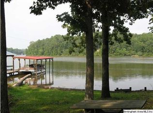 1328 White Oak Rd, Sylacauga, AL 35151