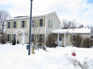 3 Garrett Dr, Quincy, MA 02169