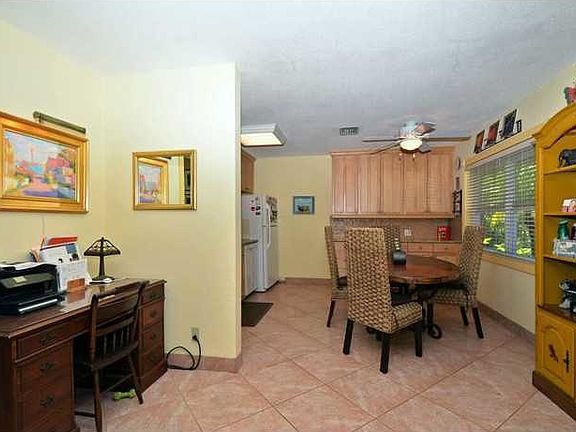 5th image of 4 NE 16th Pl