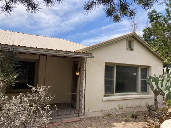 1105 W San Antonio St, Marfa, TX 79843