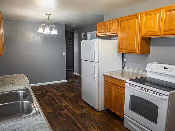 5th image of 1807 Broadwater Ave
