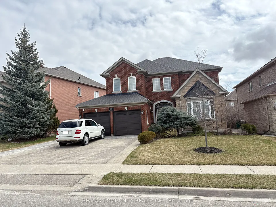 60 Saint Hubert Dr