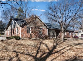 4340 N Wyandotte St, Kansas City, MO 64116