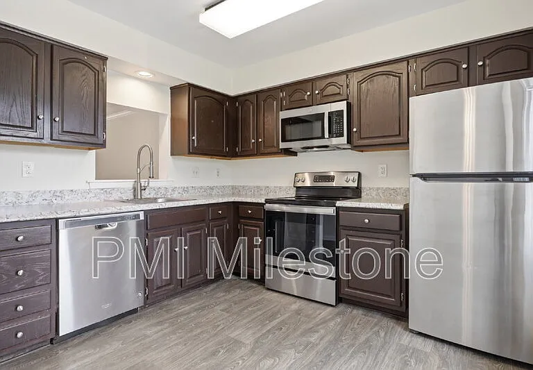 6581 Ewald Ct — Photo 5
