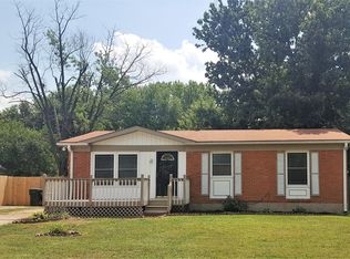 4908 Poitier Ct, Louisville, KY 40218
