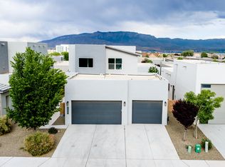2422 Lynn Rd SE, Rio Rancho, NM 87124