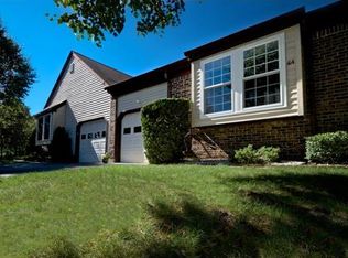 4 James Buchanan Dr #A, Monroe Township, NJ 08831
