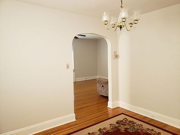 From Dining to Living Room