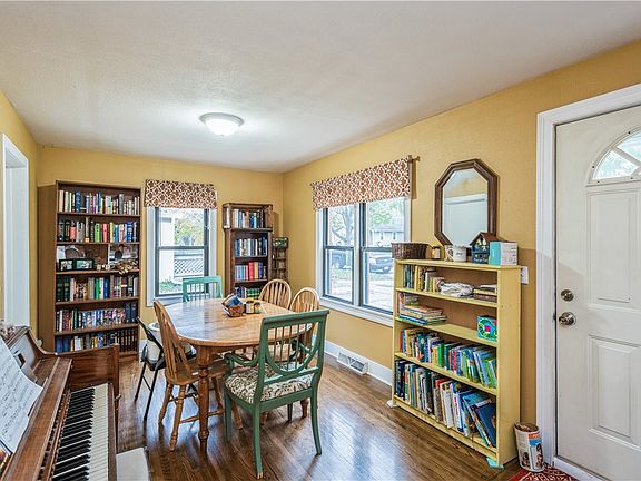 5th image of 816-818 Carroll Ave