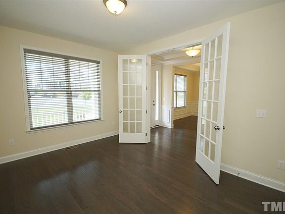 2nd image of 1208 Whispering Ridge Ct