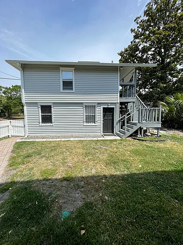 927 Goodwin St Photo 1