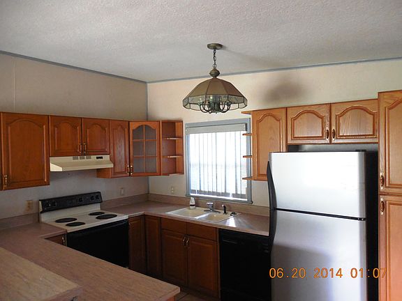 2nd image of 102 Hays Dr