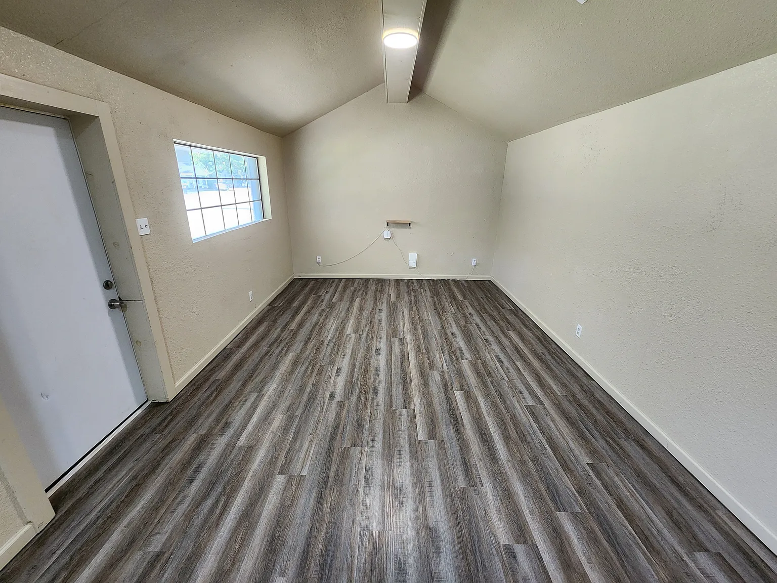 902 West 14th Street- Rmrj, Llc. - 1 — Photo 2