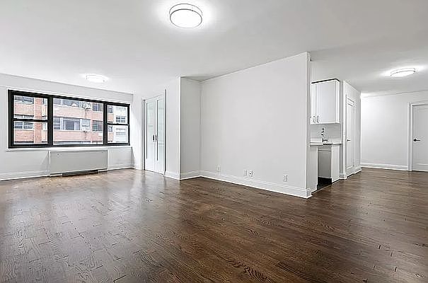 1st image of 465 W 46th St #4F