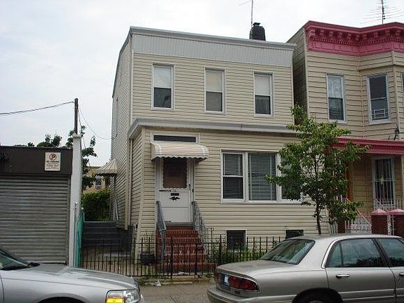 2nd image of 99 Highland Pl