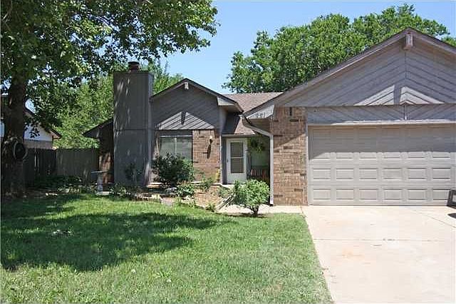 1st image of 221 W Apple Branch Way