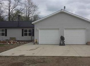 10636 Glenn Rd, Grass Lake, MI 49240