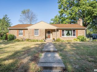 3001 26th St, Moline, IL 61265