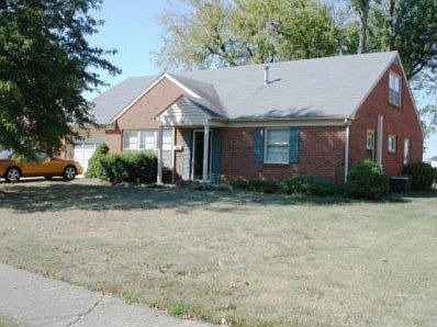 1st image of 3002 Chippewa Dr