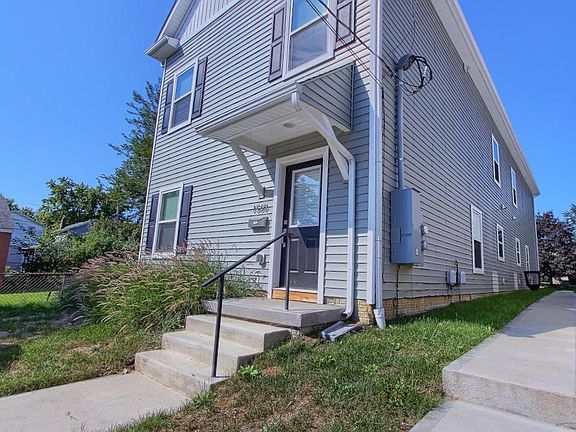 3rd image of 1560 Doten Ave