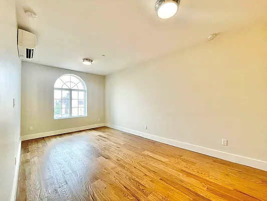 Rented by Doorway NYC, LLC | media 5