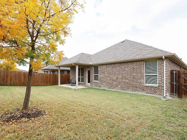 609 Sundrop Dr — Photo 17
