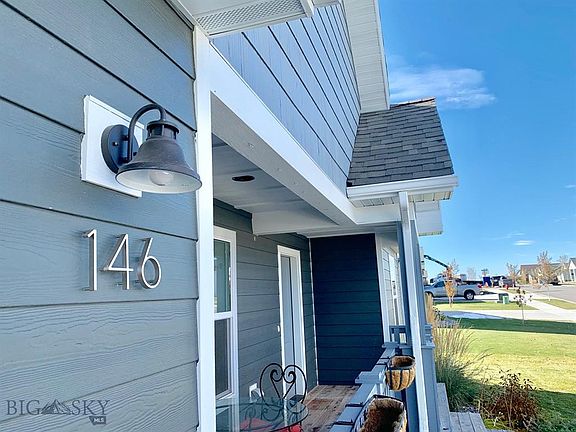 3rd image of 146 Granite Peak Dr