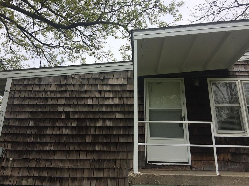 1st image of 1416 1/2 W Waldo Ave